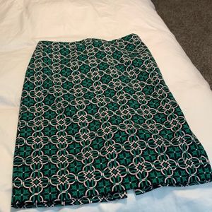 J. Crew Lattice Medallion Pencil Skirt Size 6